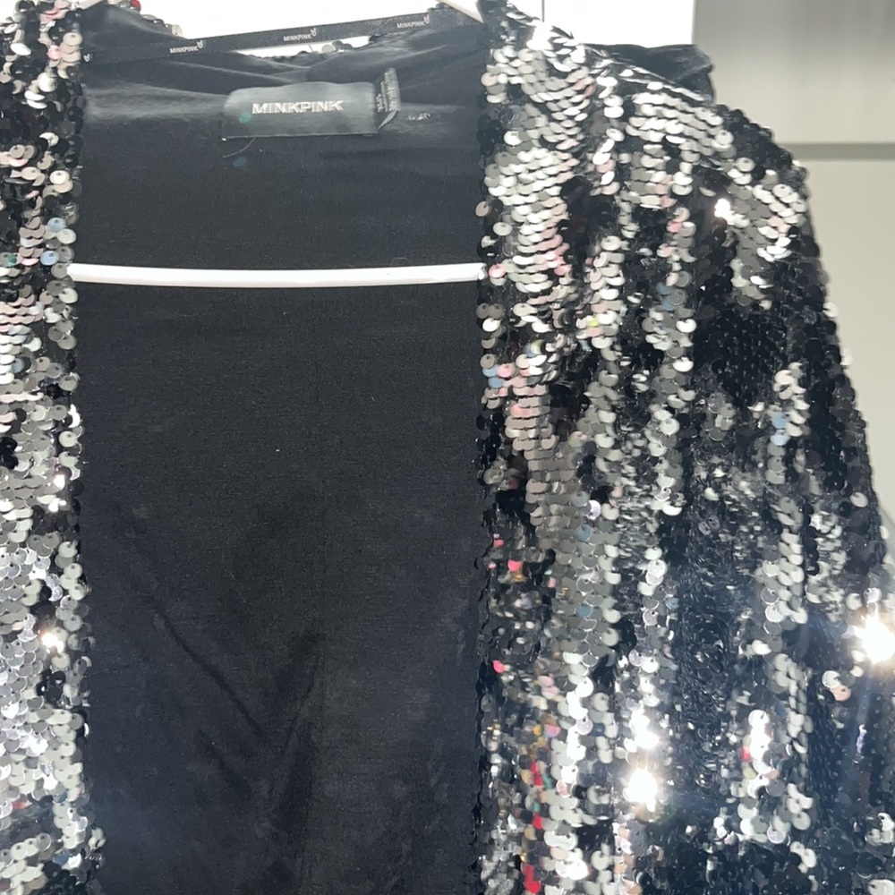 Mink Pink Kimono - Picture 2 of 2